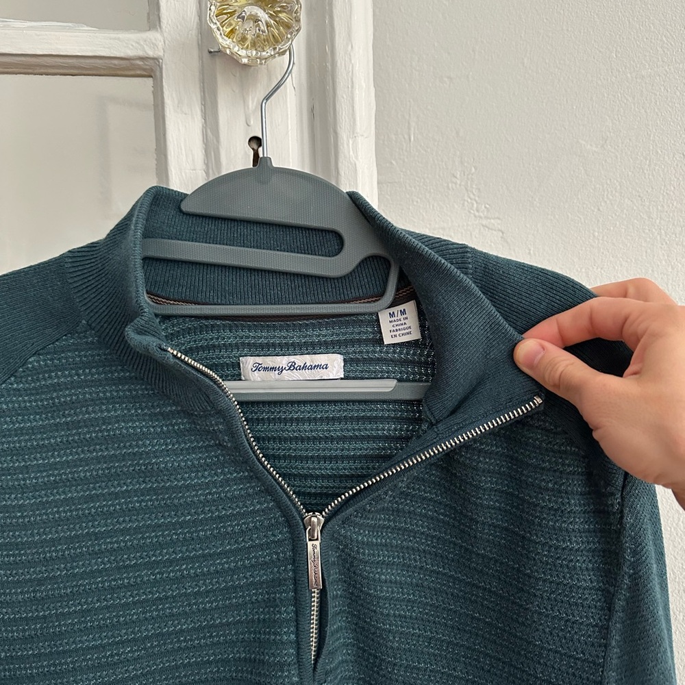 Tommy Bahama Men's Green Sweater